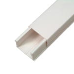 Moulure 40*25 DE 2M